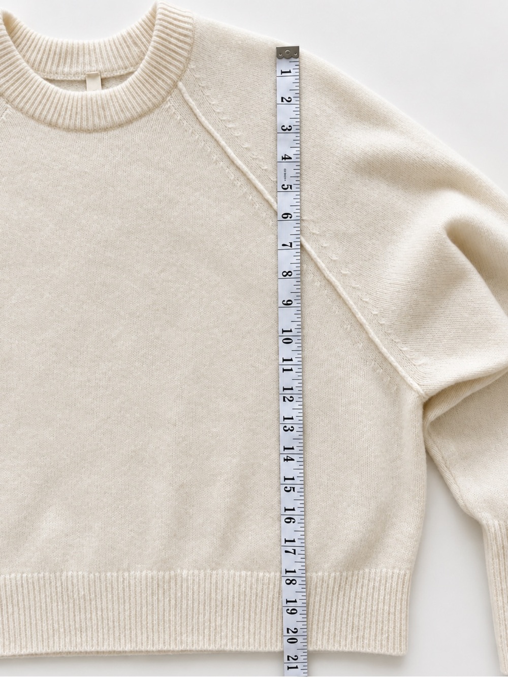 Babaton 100% Cashmere Luxe Crewneck Sweater Birch M - Picture 6 of 12